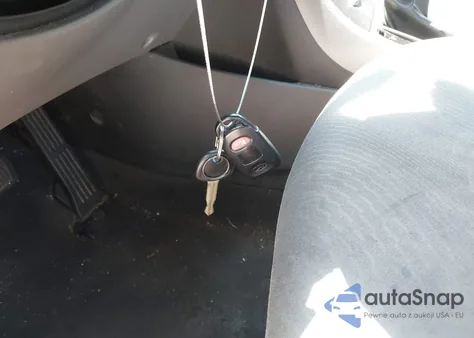 2015 Hyundai Elantra Se z USA, uszkodzony, nr VIN 5NPDH4AE5FH577260